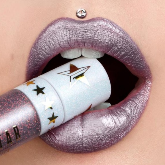 ❌❌SOLD❌❌    Jeffree Star Liquid Lipstick - Clout - Picture 1 of 3